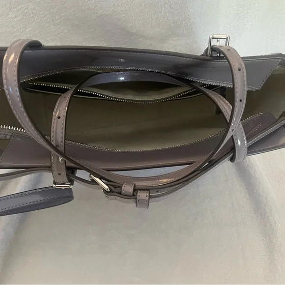 Tory Burch Patent Leather Gray Emerson Tote Bag EUC! - Picture 6 of 8